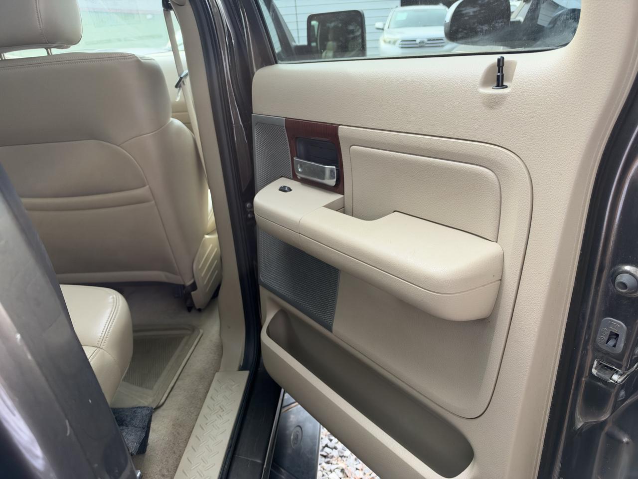 Ford F-150 Lariat SuperCrew 2WD 2008