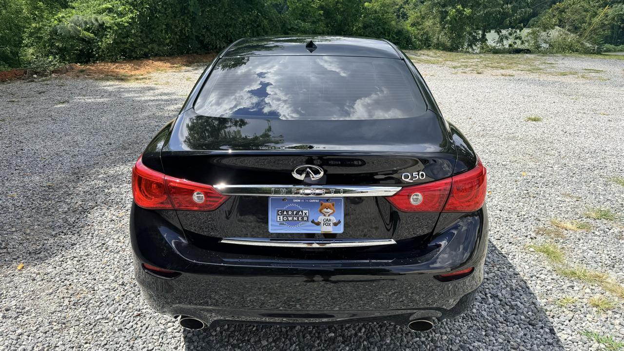 Infiniti Q50 Base 2015