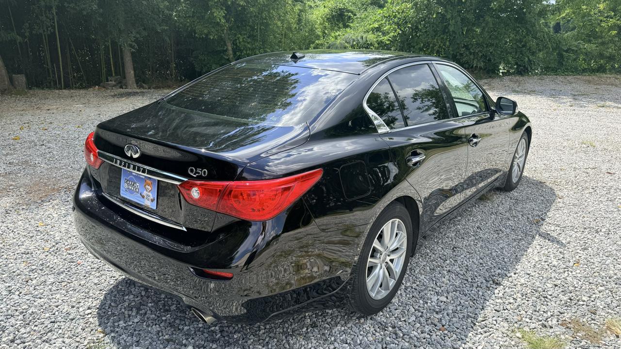 Infiniti Q50 Base 2015