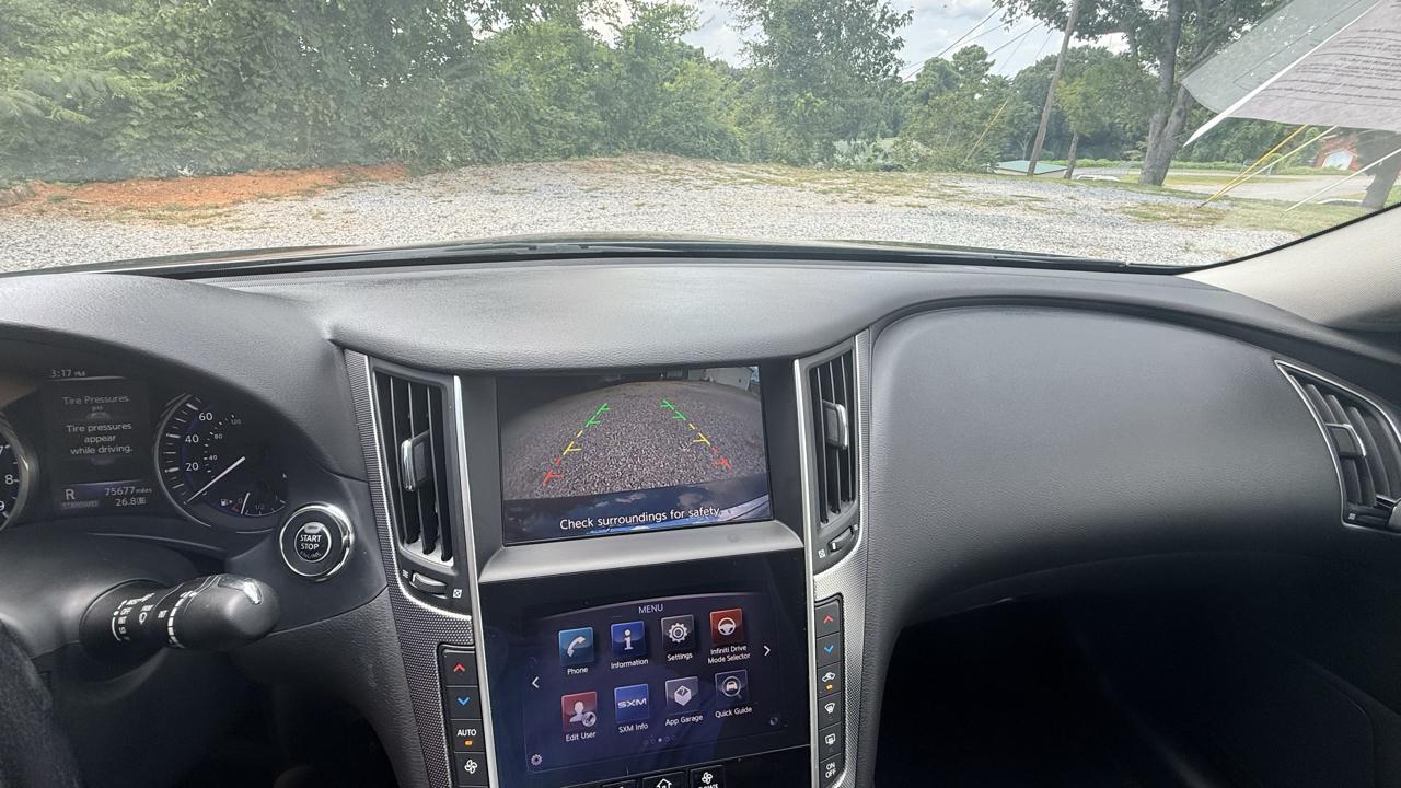 Infiniti Q50 Base 2015
