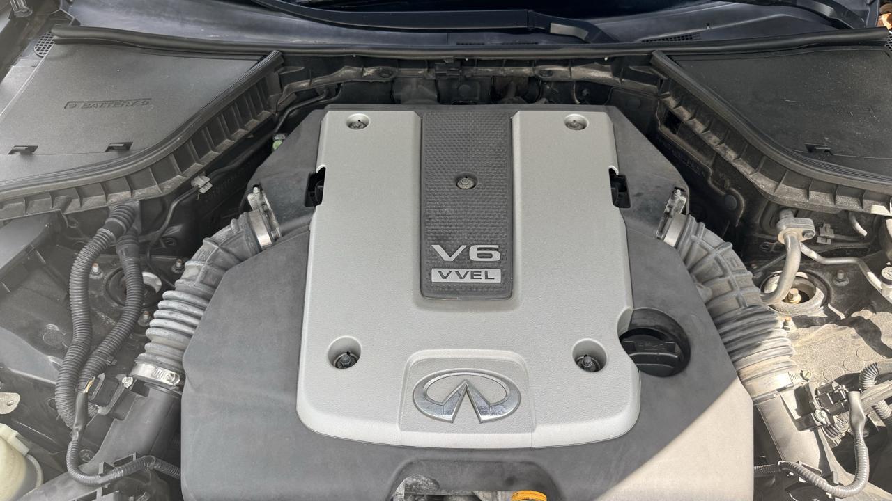 Infiniti Q50 Base 2015