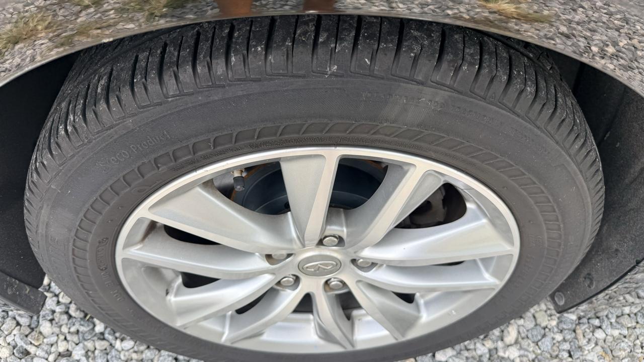 Infiniti Q50 Base 2015