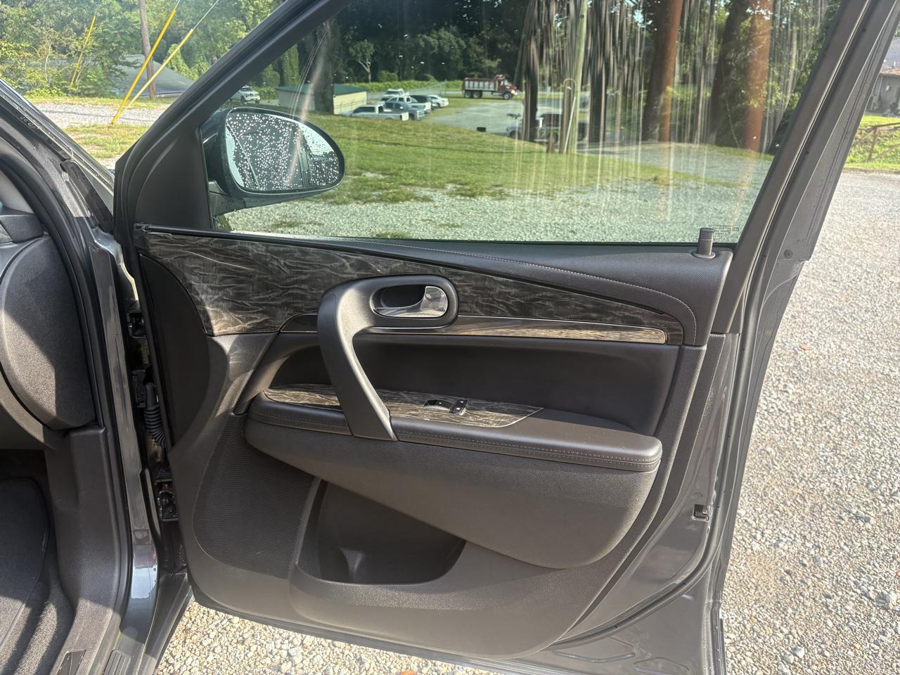 Buick Enclave Leather FWD 2013