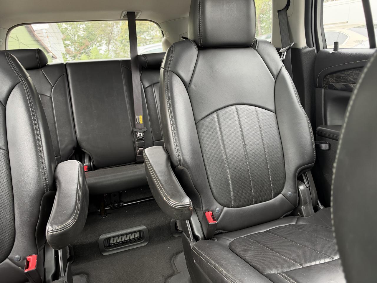 Buick Enclave Leather FWD 2013