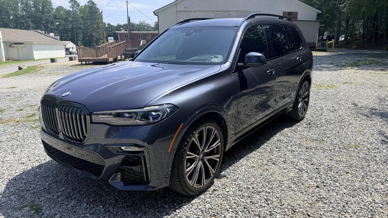 BMW X7 M50i 2021