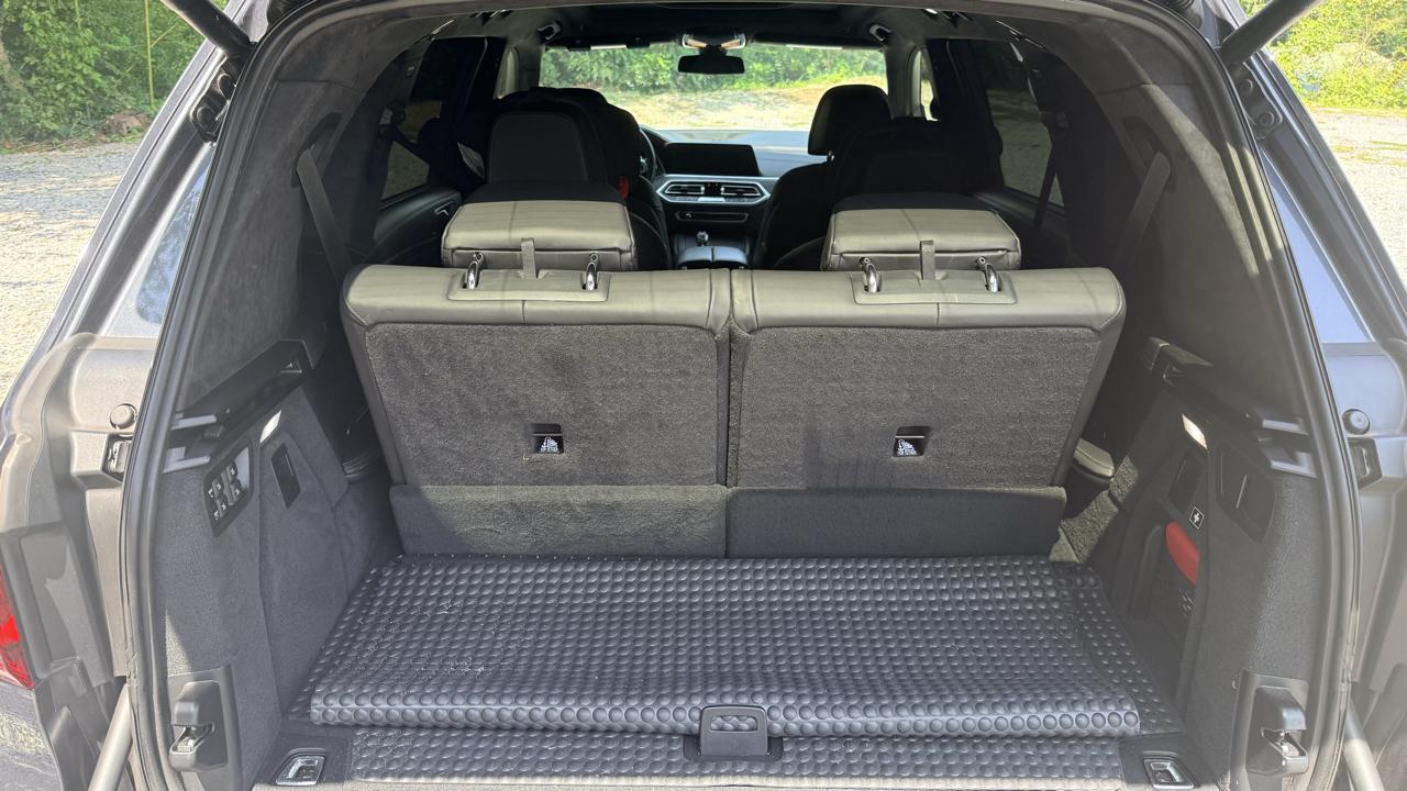 BMW X7 M50i 2021
