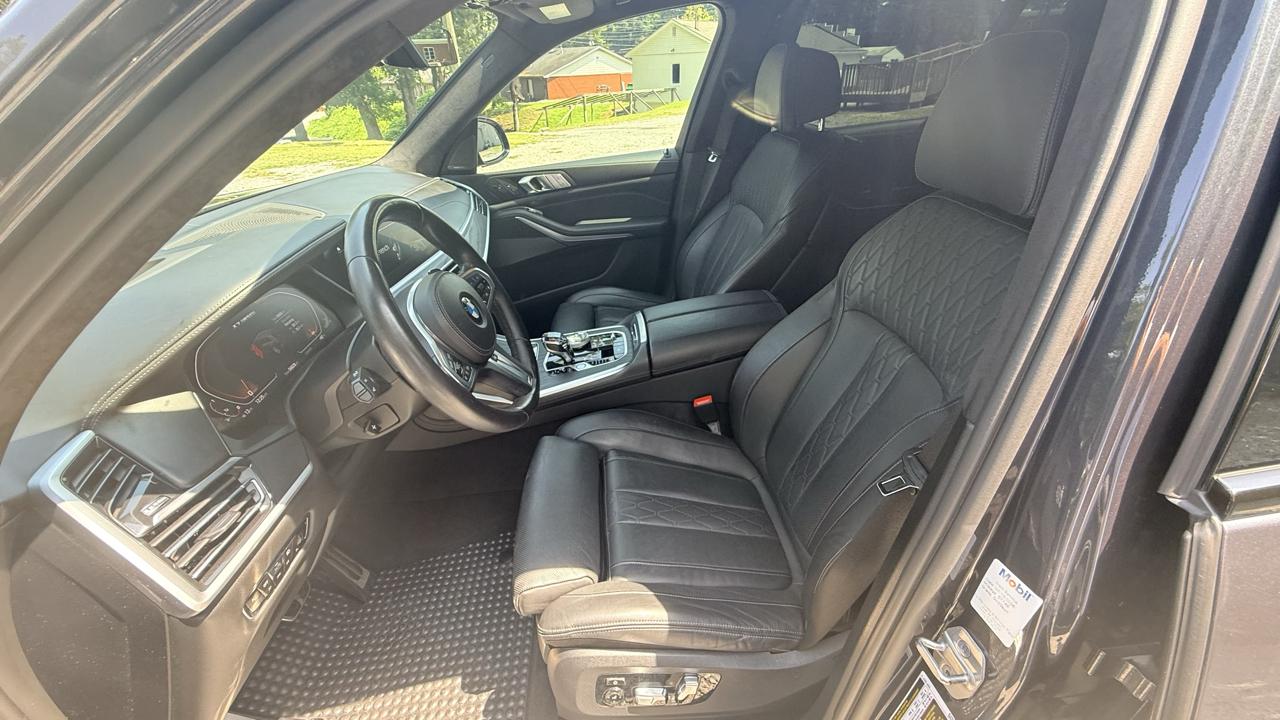BMW X7 M50i 2021
