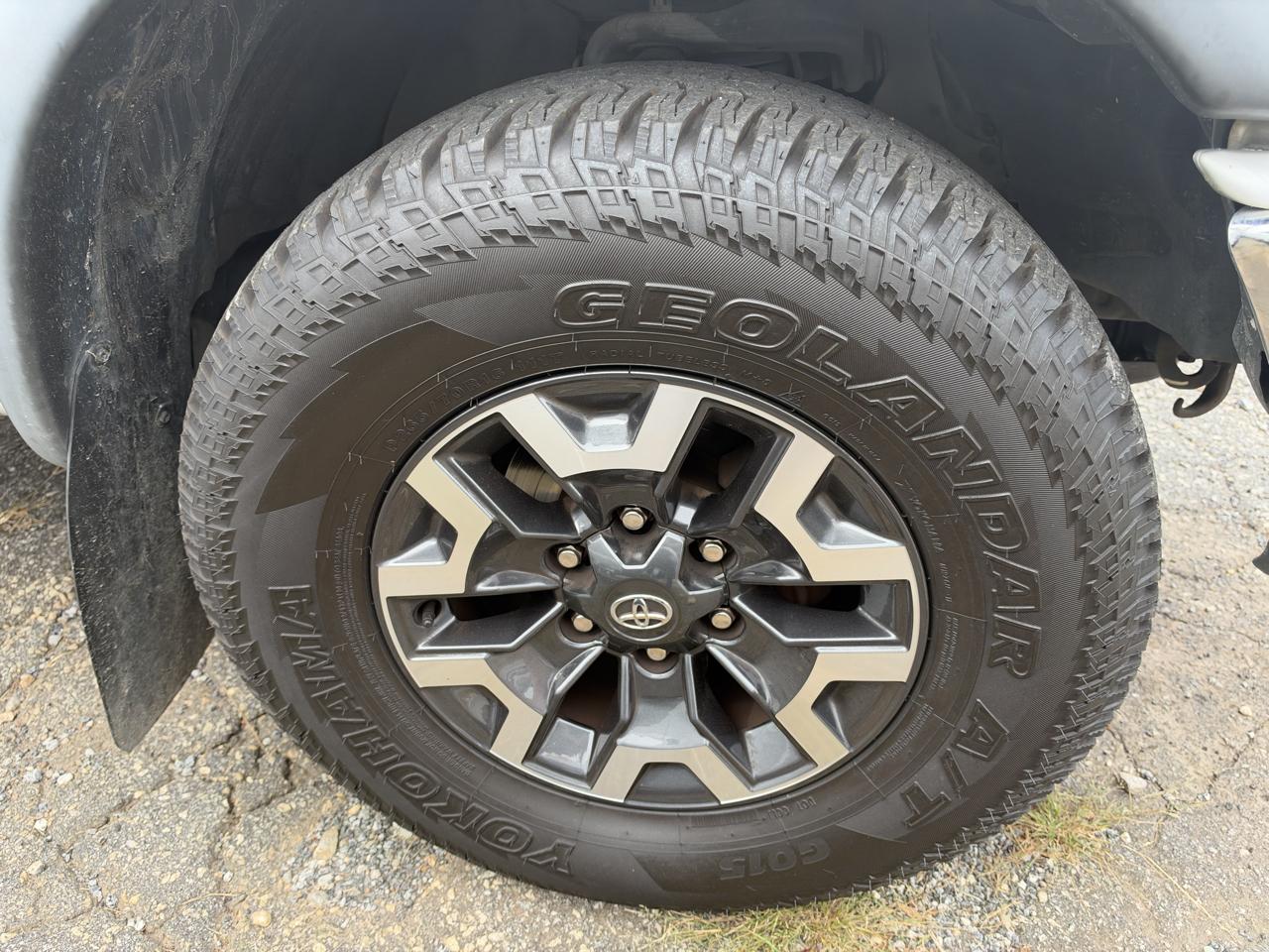 Toyota Tacoma PreRunner Double Cab 2WD 2003