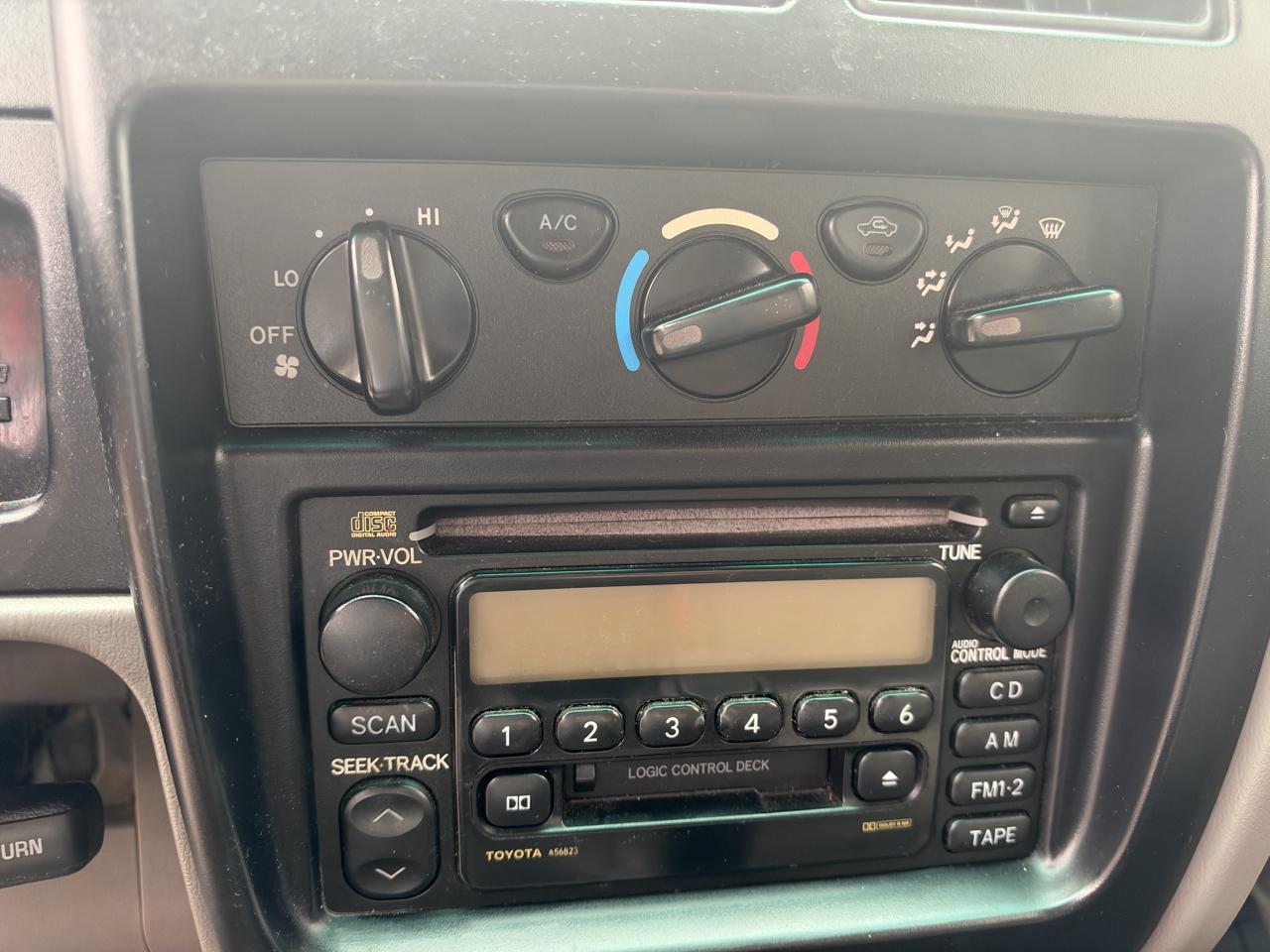 Toyota Tacoma PreRunner Double Cab 2WD 2003