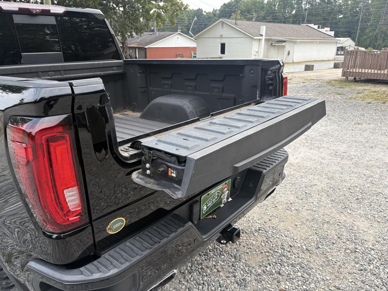 GMC Sierra 1500 AT4 Crew Cab Short Box 4WD 2020