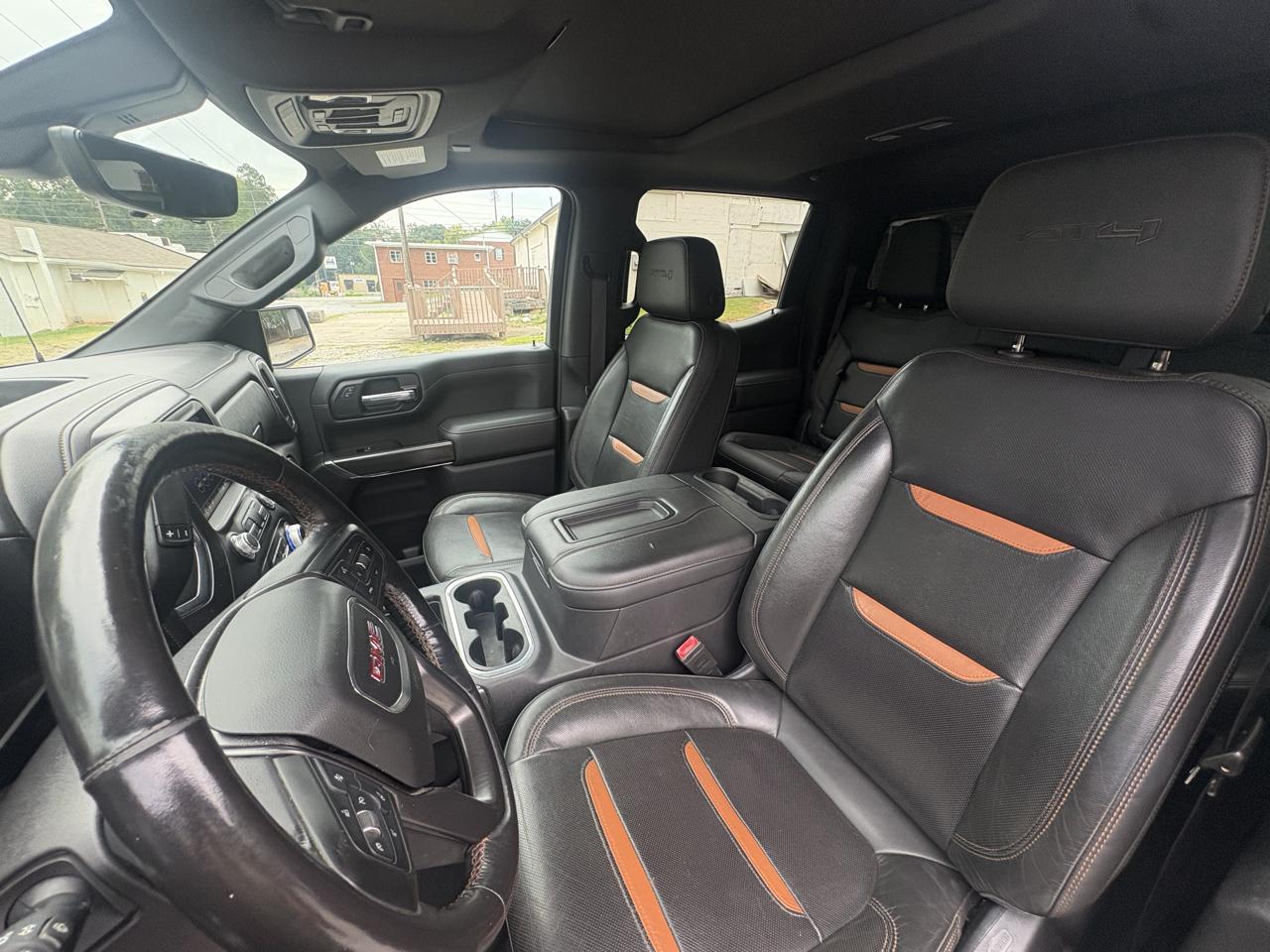 GMC Sierra 1500 AT4 Crew Cab Short Box 4WD 2020