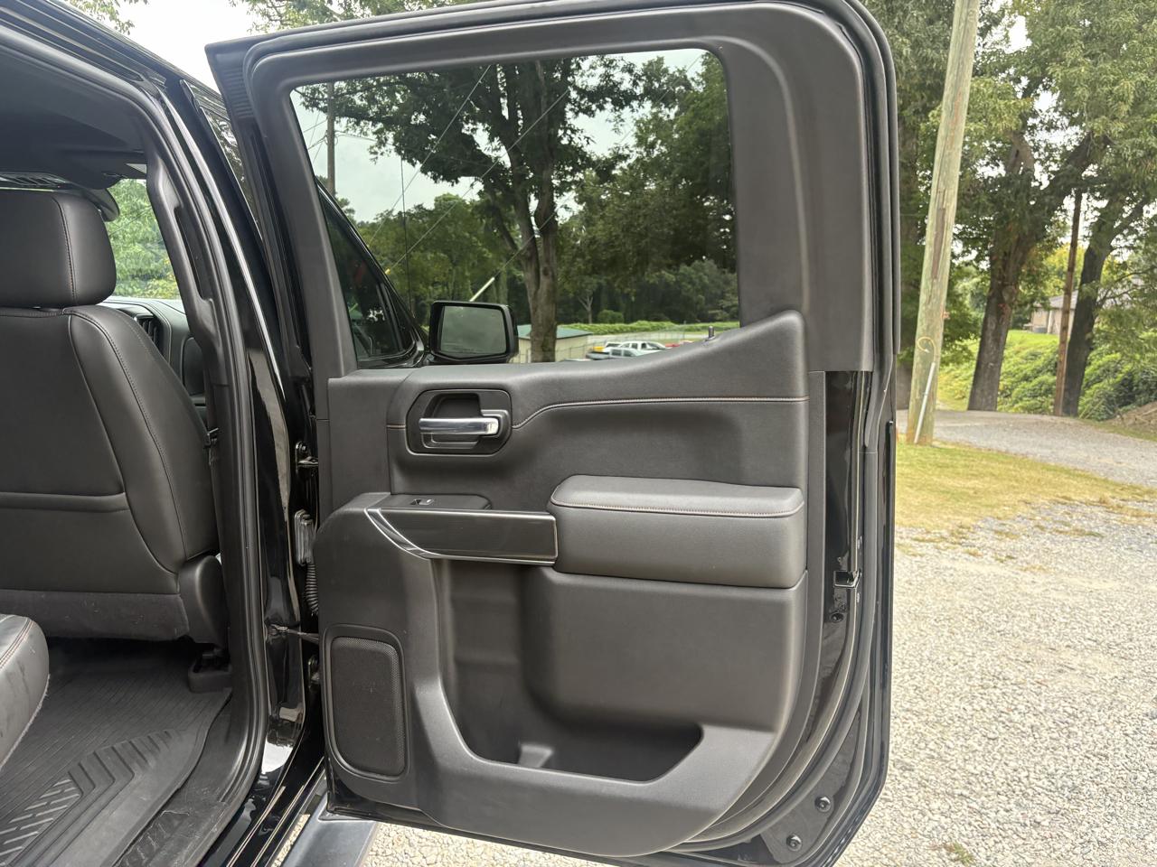 GMC Sierra 1500 AT4 Crew Cab Short Box 4WD 2020