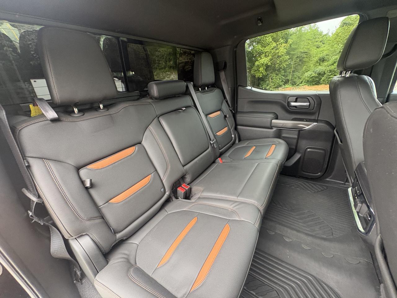 GMC Sierra 1500 AT4 Crew Cab Short Box 4WD 2020