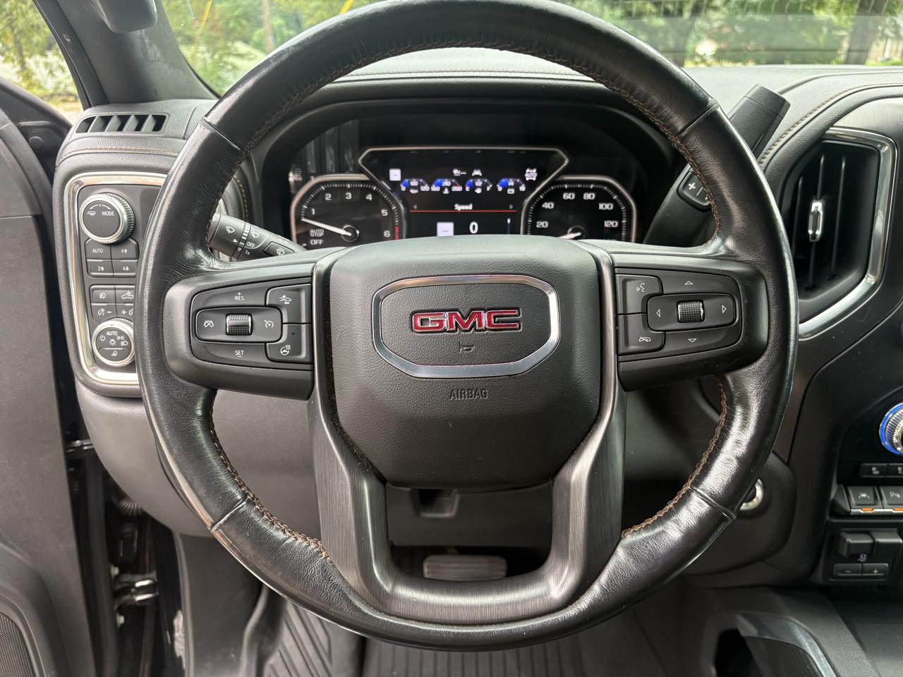 GMC Sierra 1500 AT4 Crew Cab Short Box 4WD 2020
