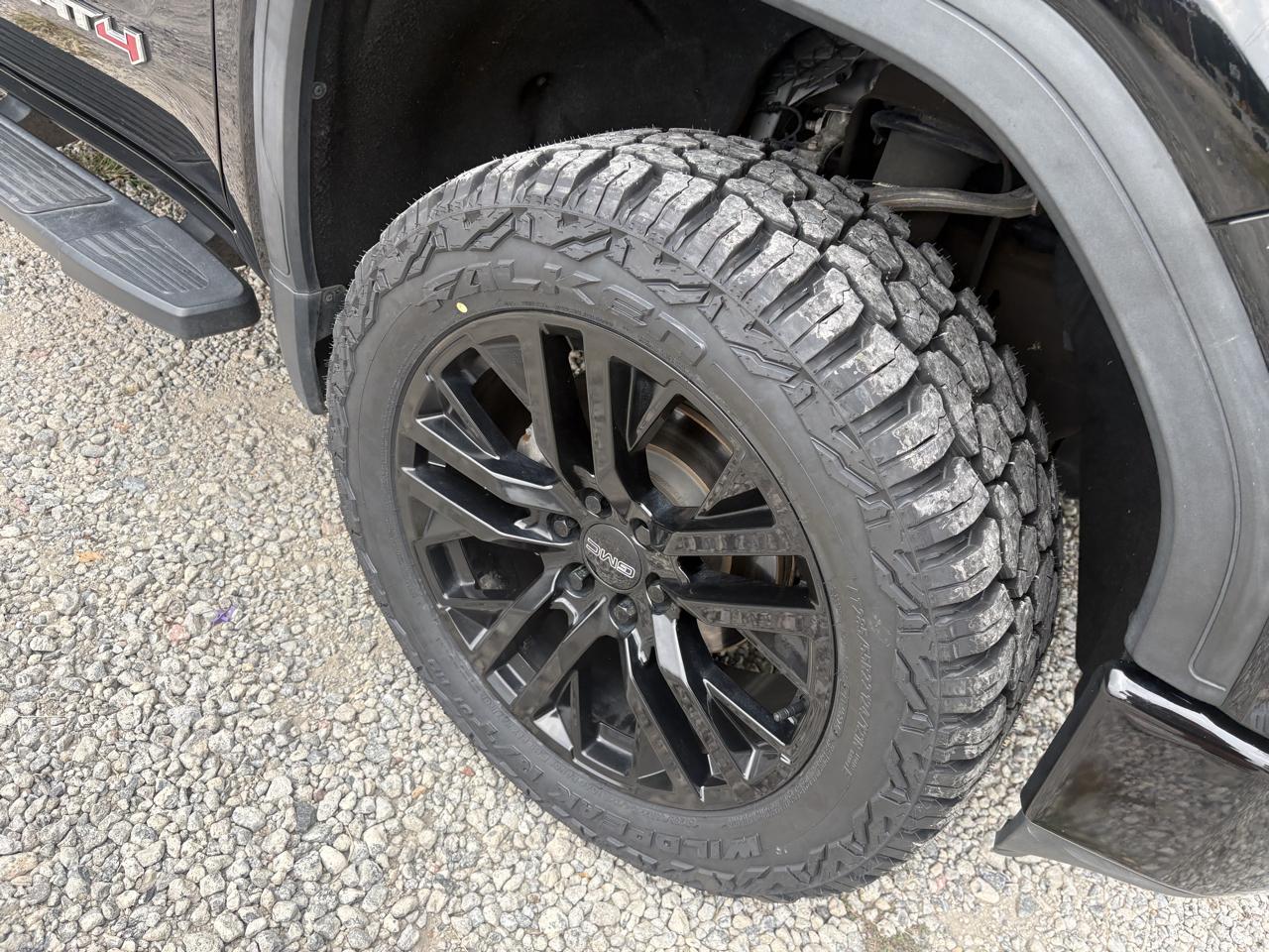 GMC Sierra 1500 AT4 Crew Cab Short Box 4WD 2020