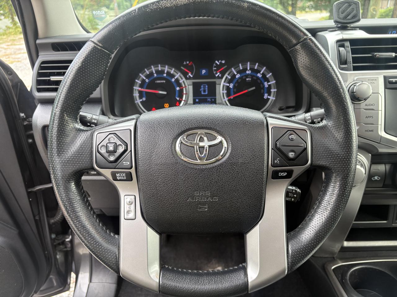 Toyota 4Runner SR5 4WD 2016