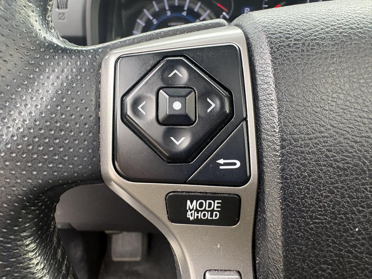 Toyota 4Runner SR5 4WD 2016