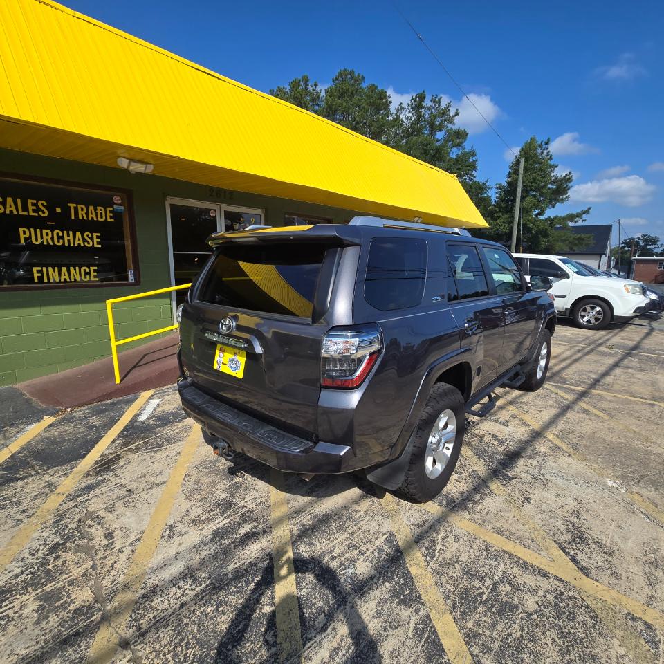 Toyota 4Runner SR5 4WD 2016