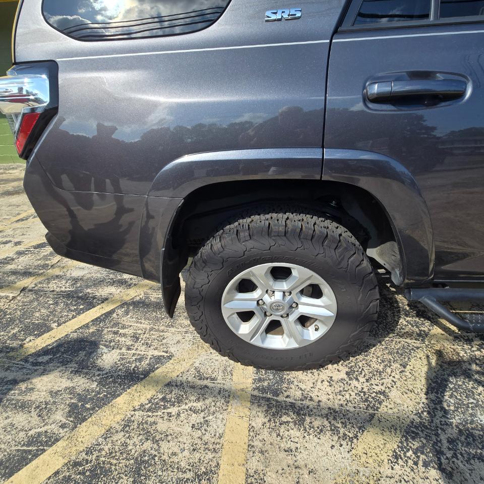 Toyota 4Runner SR5 4WD 2016