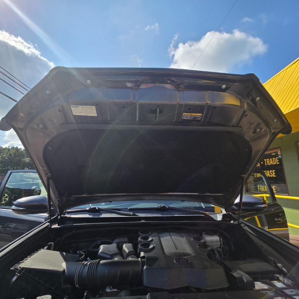 Toyota 4Runner SR5 4WD 2016