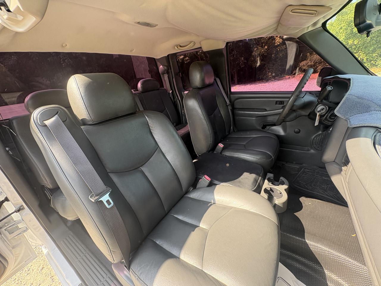2007 Chevrolet Silverado 1500 Work Truck - Photo 8