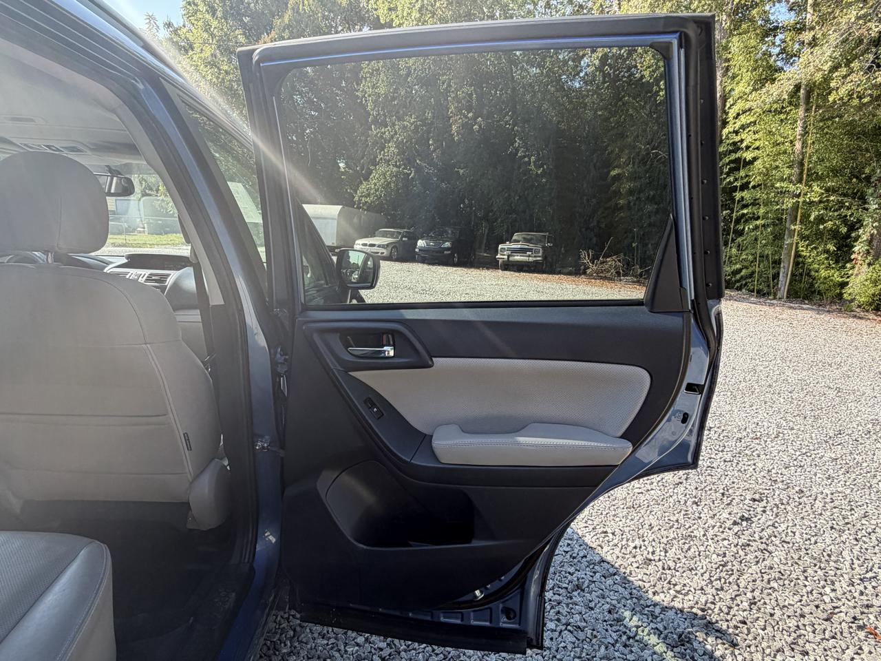 Subaru Forester 2.5i Limited 2016
