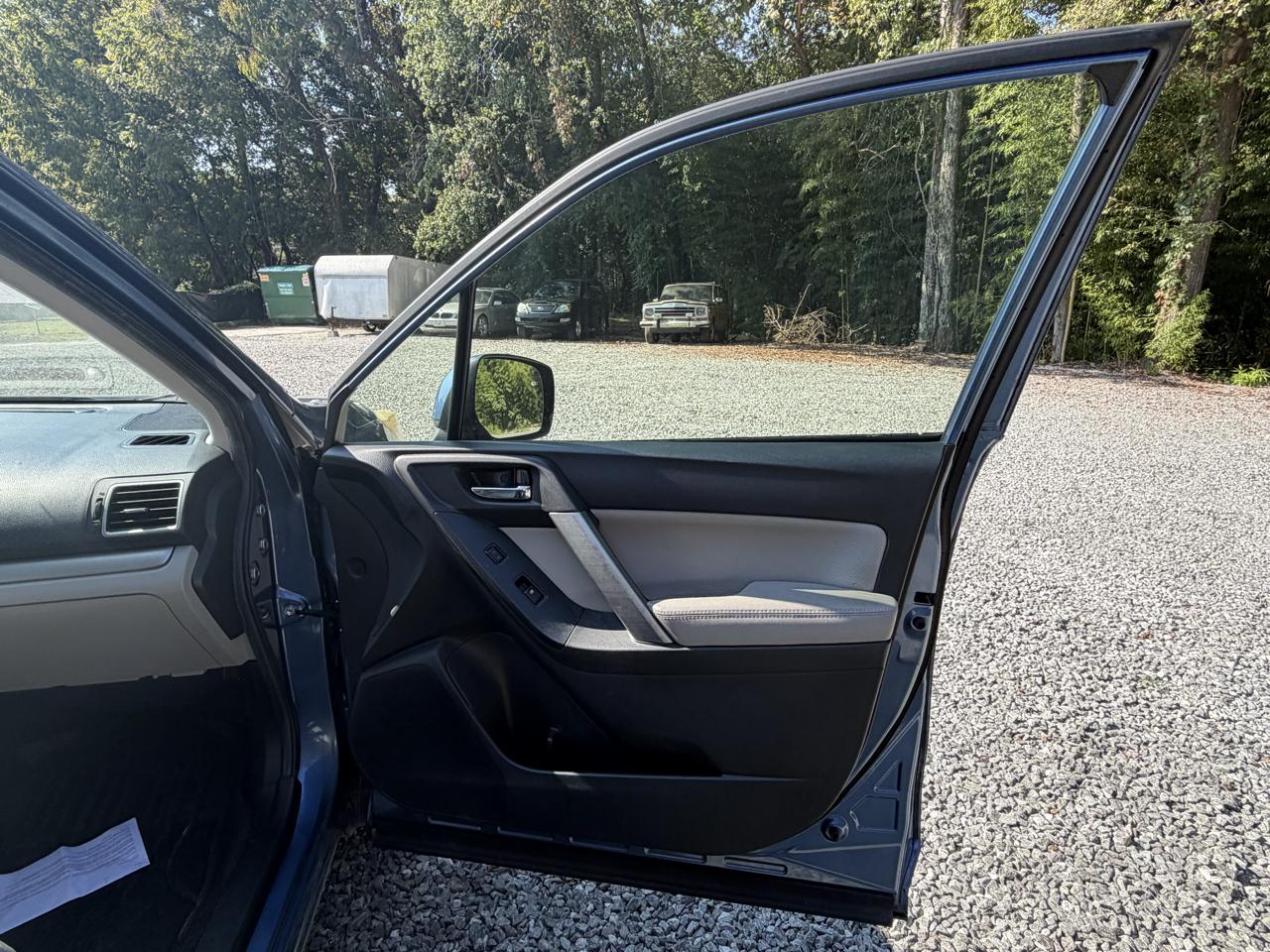 Subaru Forester 2.5i Limited 2016