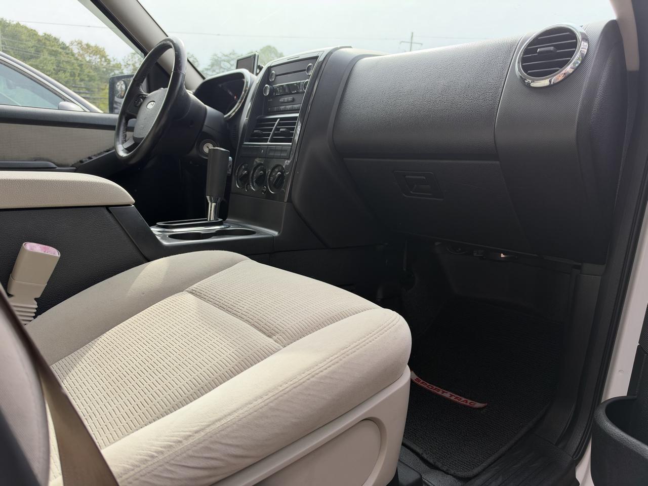 Ford Explorer Sport Trac XLT 4.0L 2WD 2008