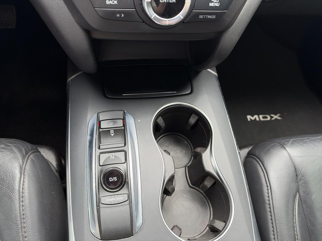 Acura MDX SH-AWD 9-Spd AT w/Tech Package 2017