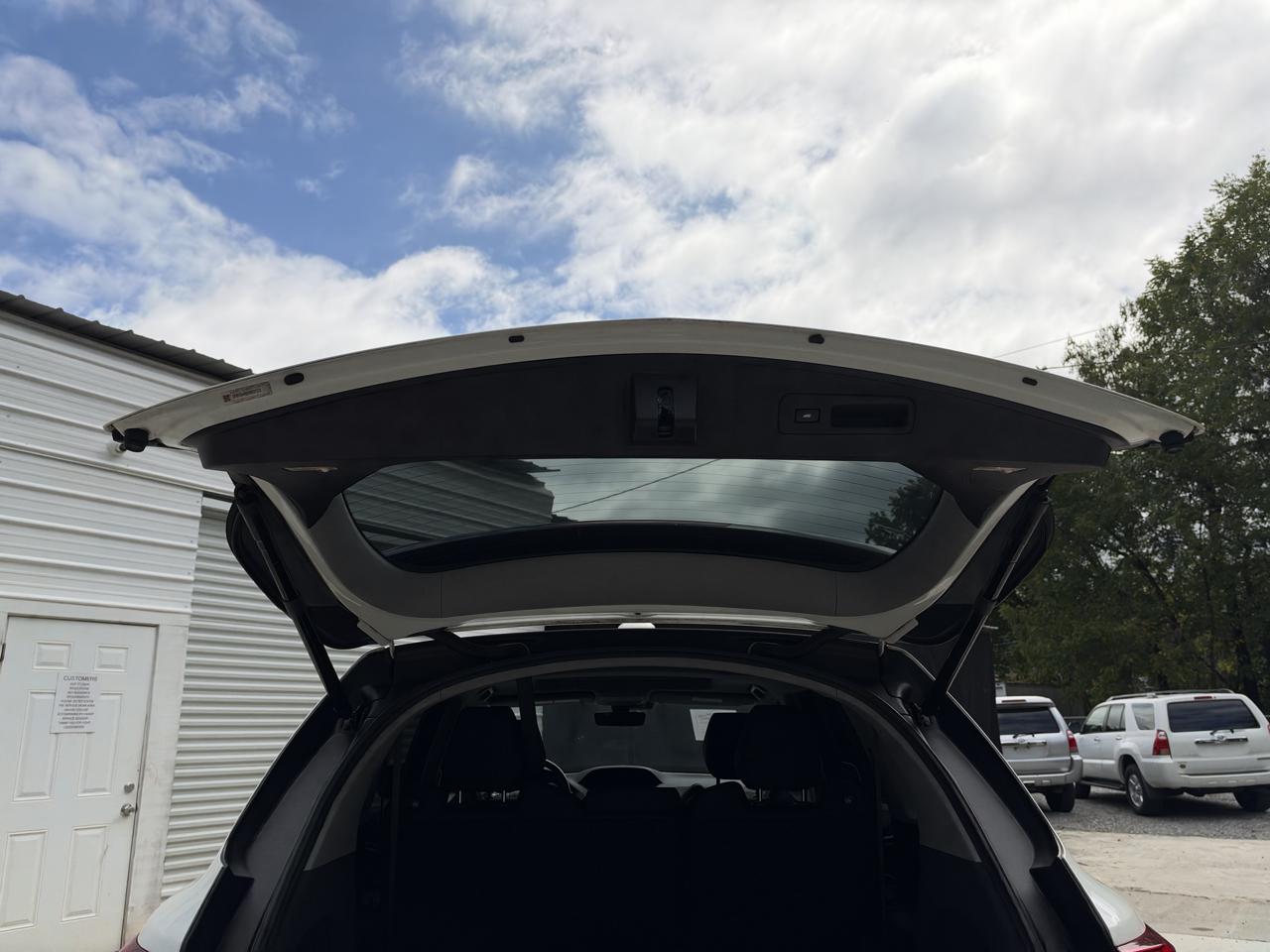 Acura MDX SH-AWD 9-Spd AT w/Tech Package 2017