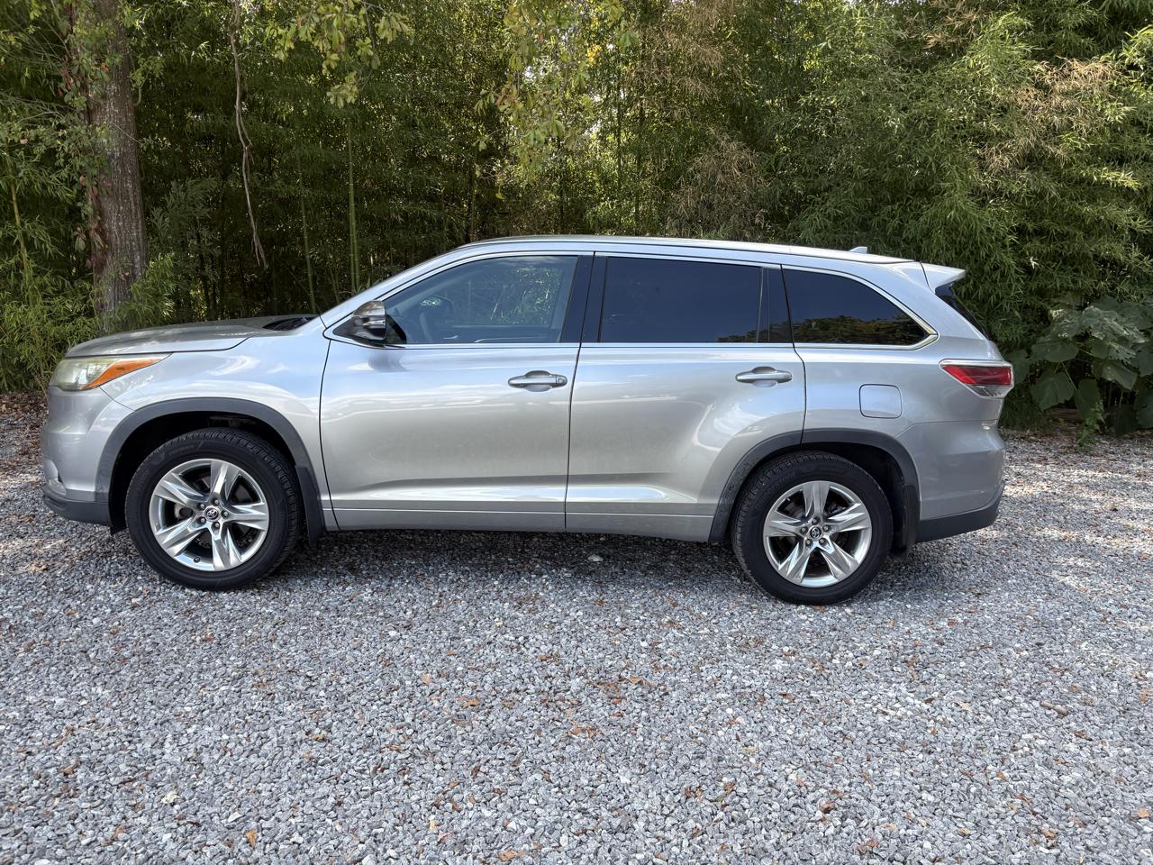 2016 Toyota Highlander