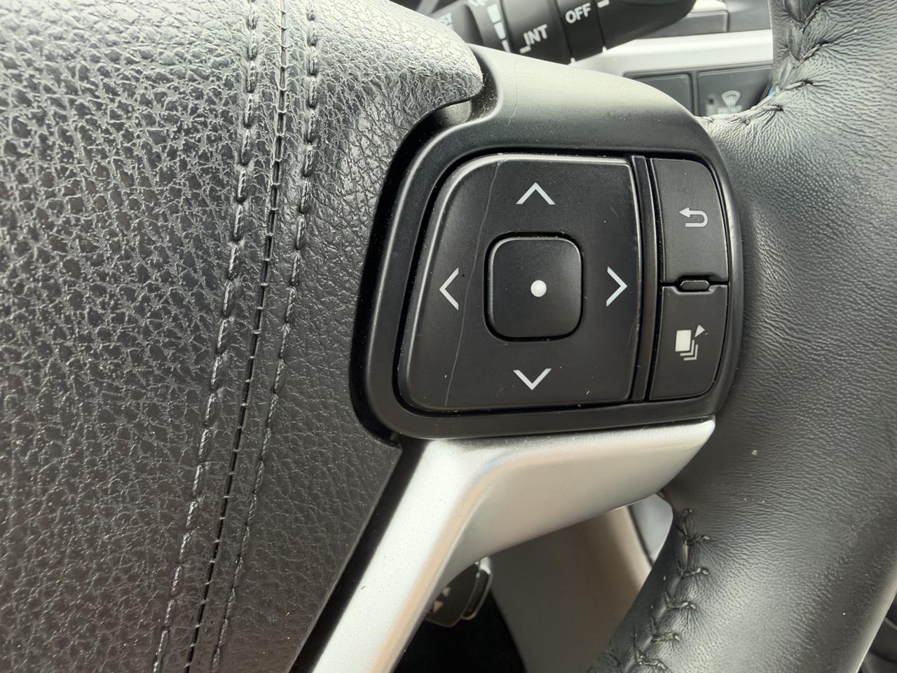 Toyota Highlander Limited AWD V6 2016