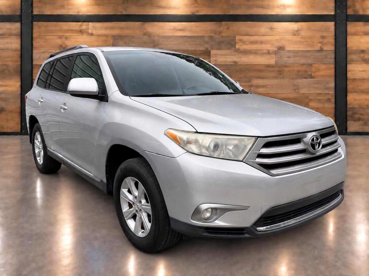 2012 Toyota Highlander Base