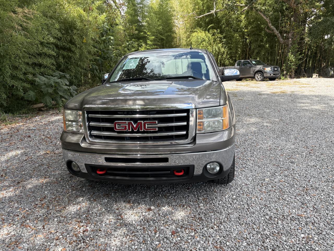 GMC Sierra 1500 SLE Crew Cab 4WD 2013