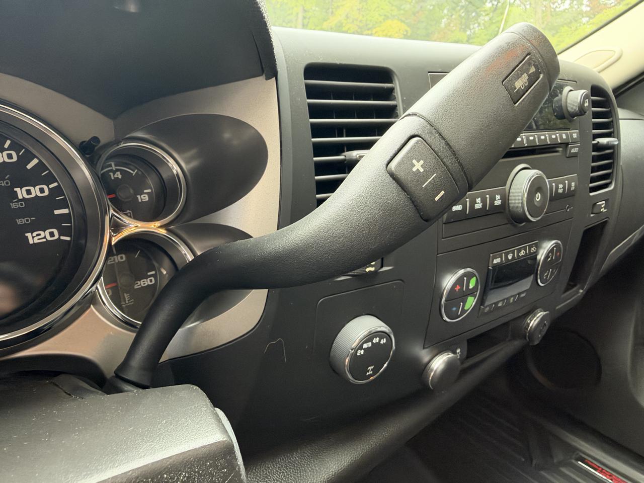 GMC Sierra 1500 SLE Crew Cab 4WD 2013