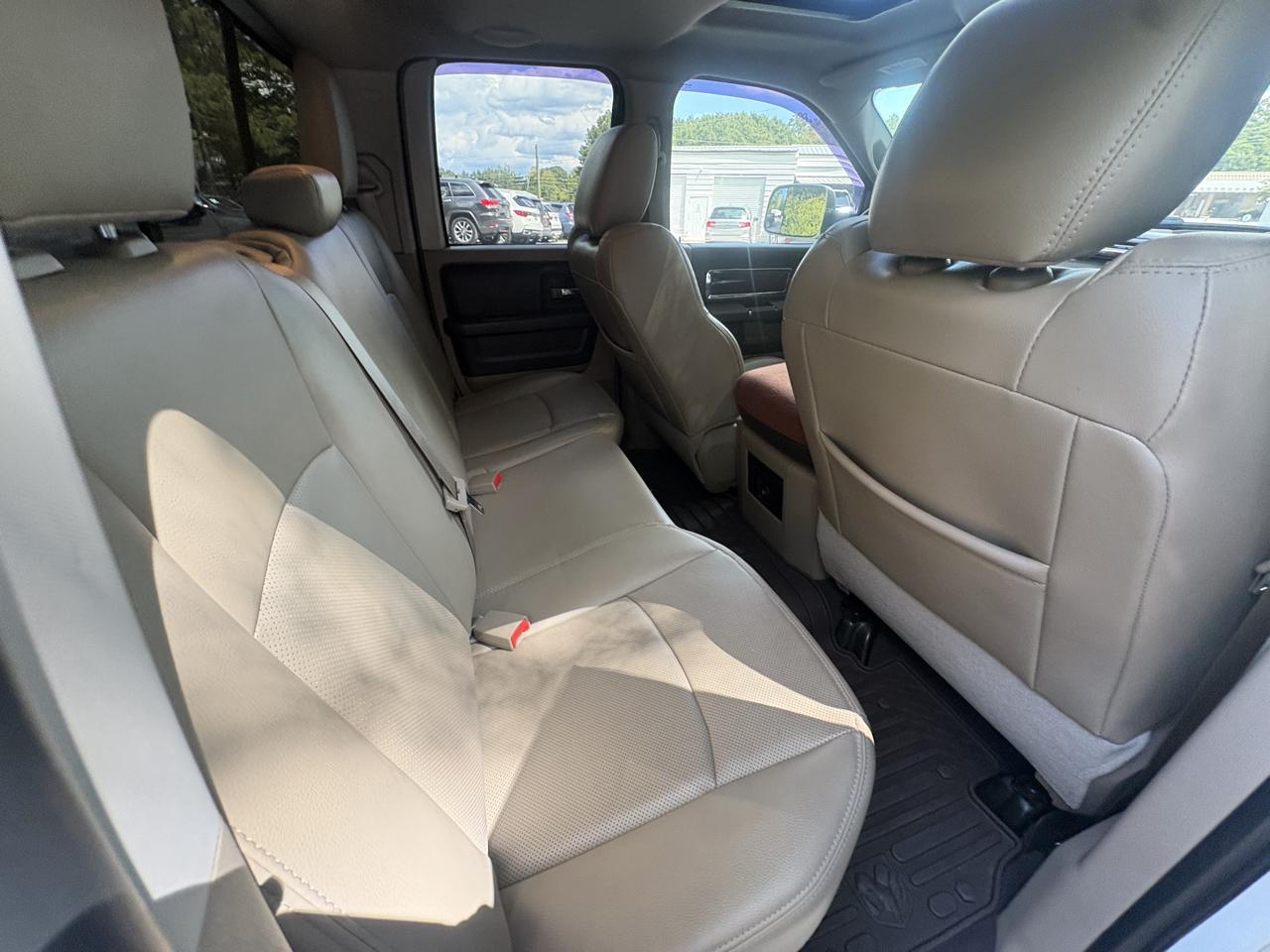 RAM 1500 Sport Quad Cab 2WD 2011