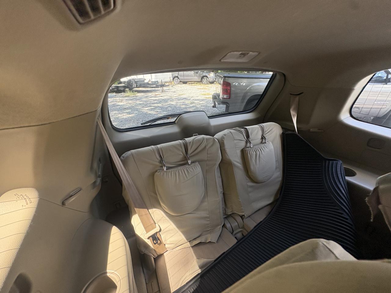 Toyota Highlander Base 2WD V6 2013