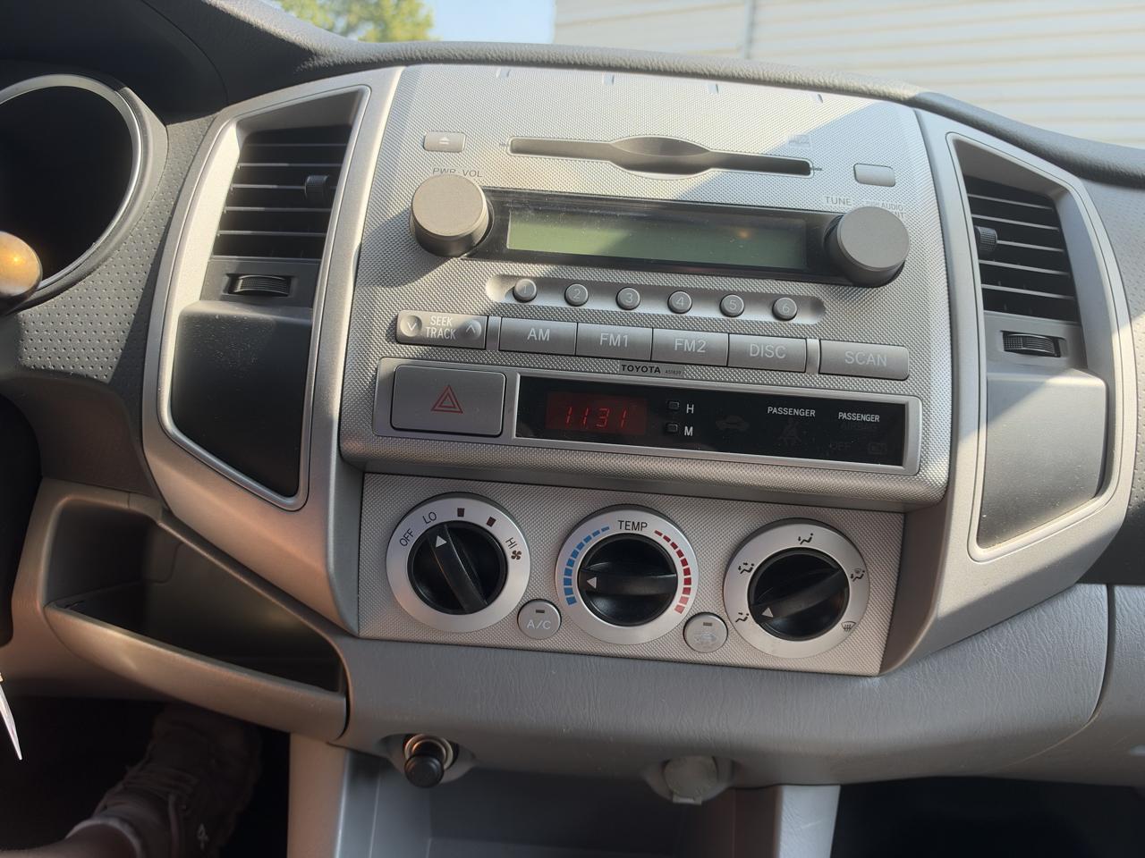 Toyota Tacoma PreRunner Double Cab V6 Auto 2WD 2007
