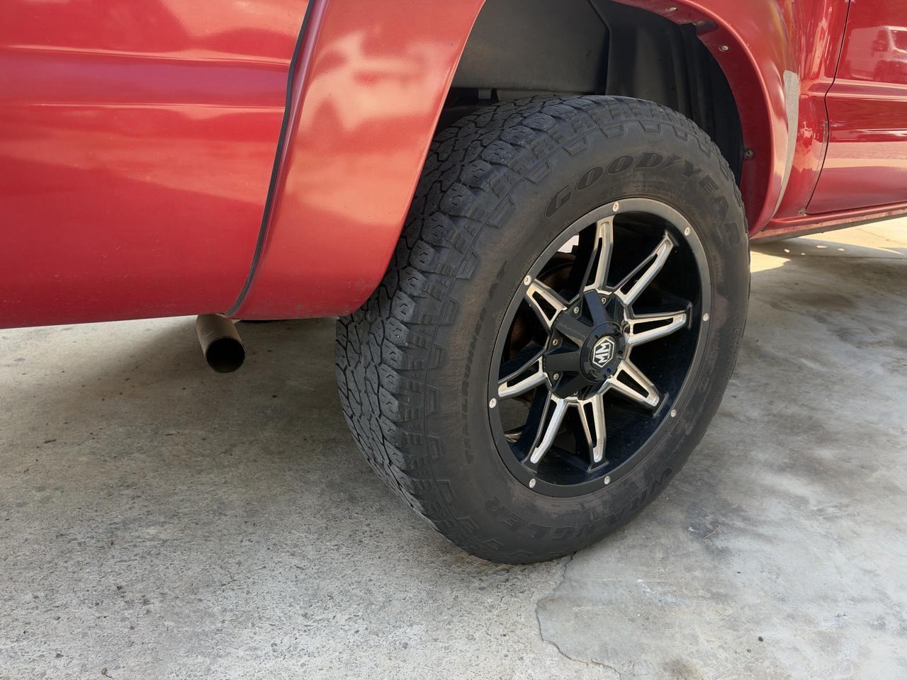 Toyota Tacoma PreRunner Double Cab V6 Auto 2WD 2013