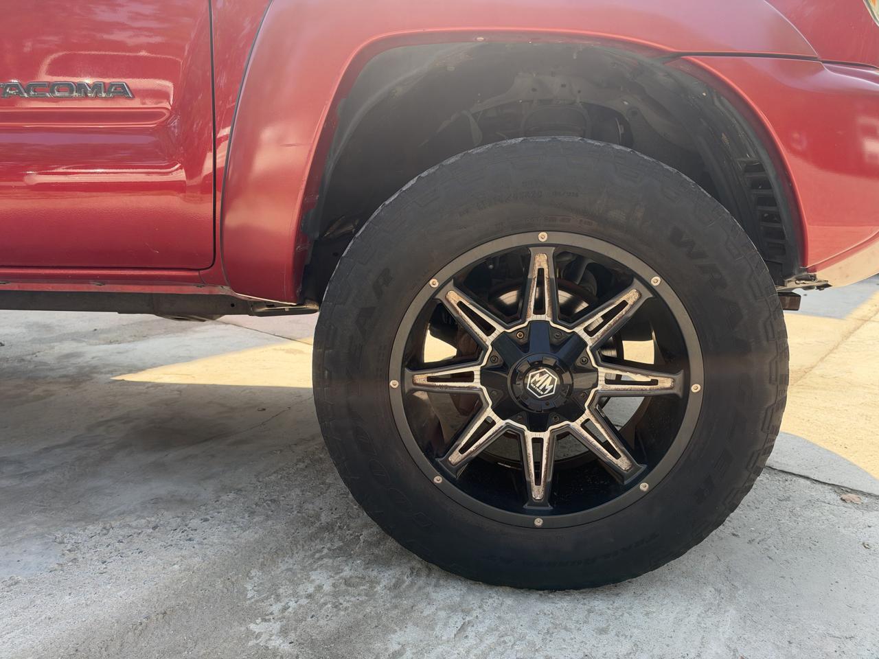Toyota Tacoma PreRunner Double Cab V6 Auto 2WD 2013