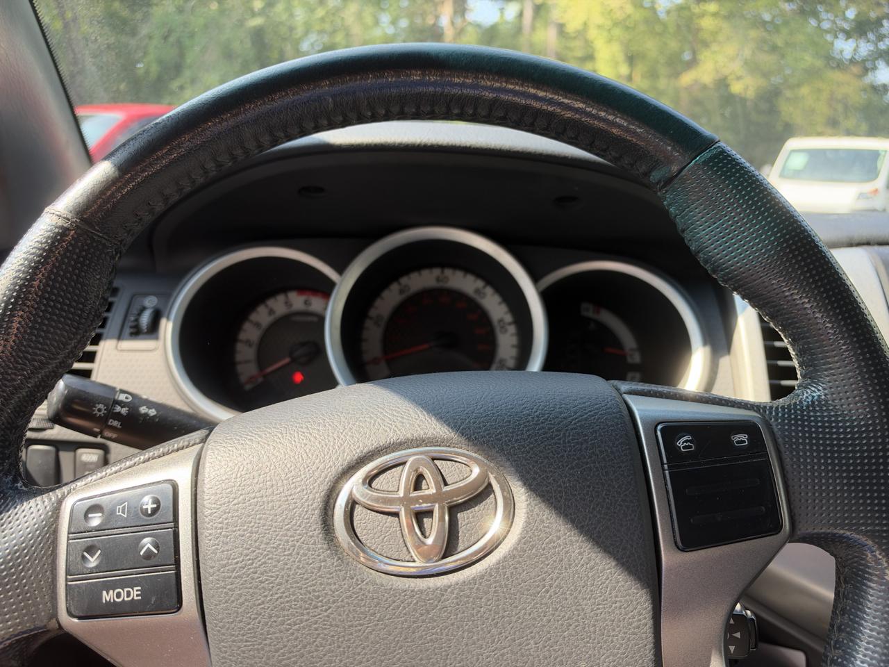 Toyota Tacoma PreRunner Double Cab V6 Auto 2WD 2013