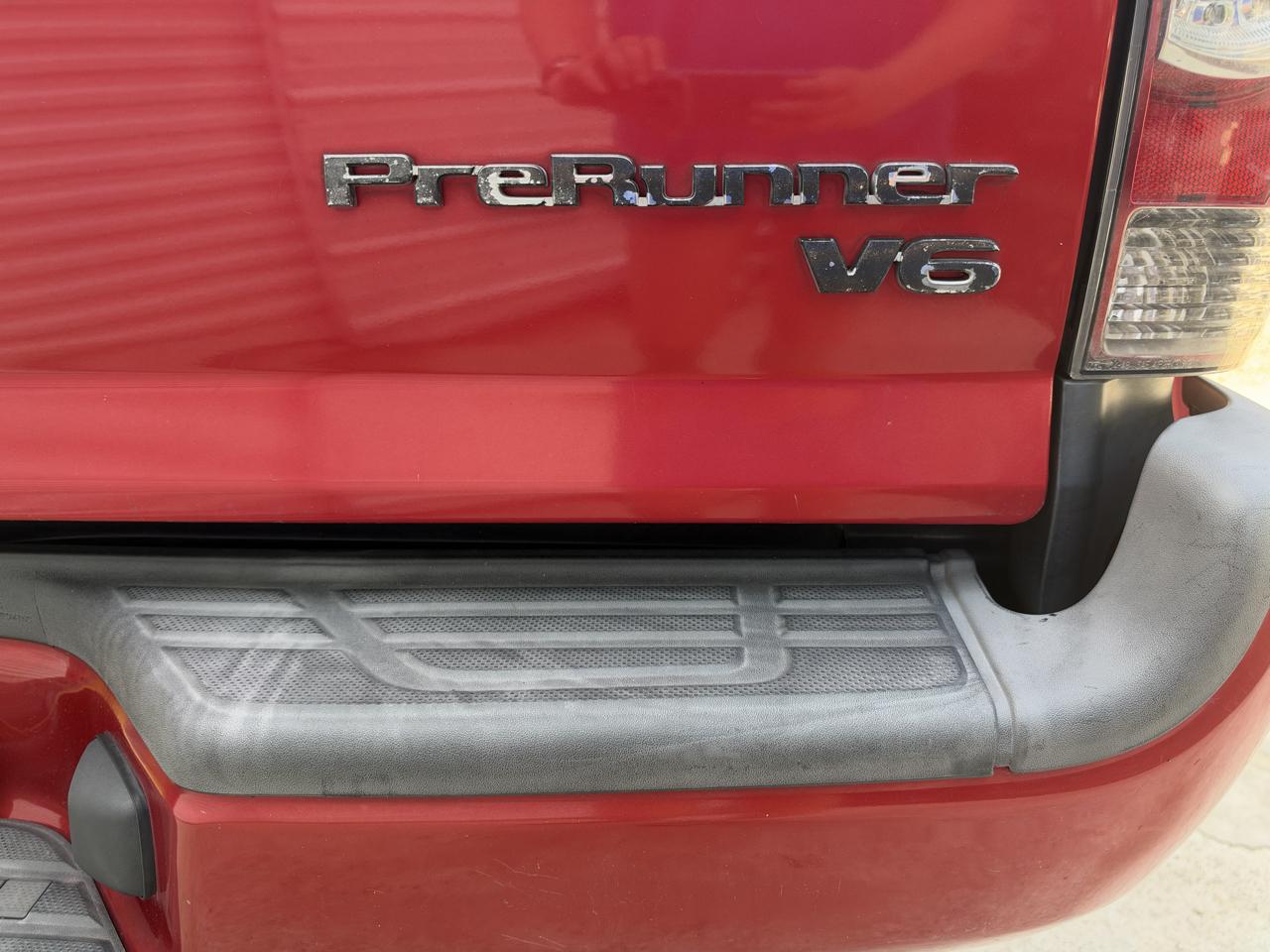 Toyota Tacoma PreRunner Double Cab V6 Auto 2WD 2013