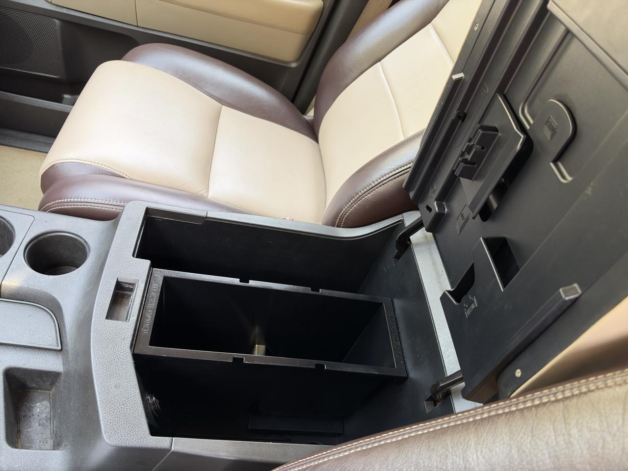 Toyota Tundra Tundra-Grade Double Cab 4.6L 2WD 2011