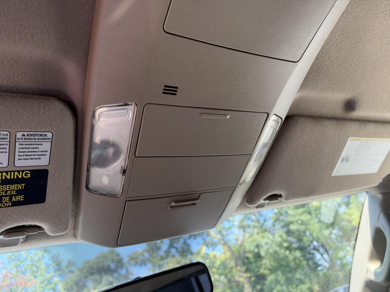 Toyota Tundra Tundra-Grade Double Cab 4.6L 2WD 2011