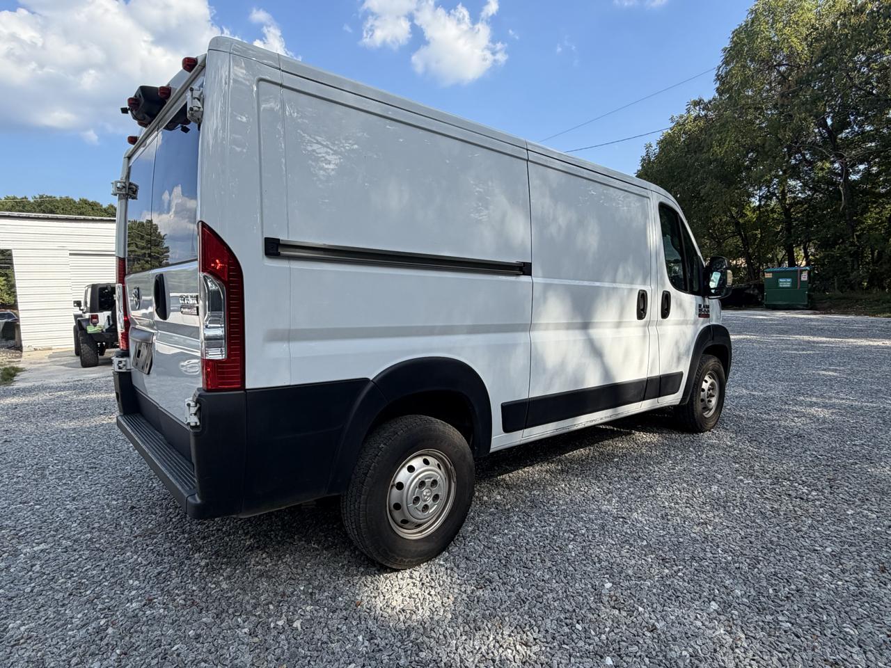 RAM Promaster 1500 Low Roof 136-in. WB 2021