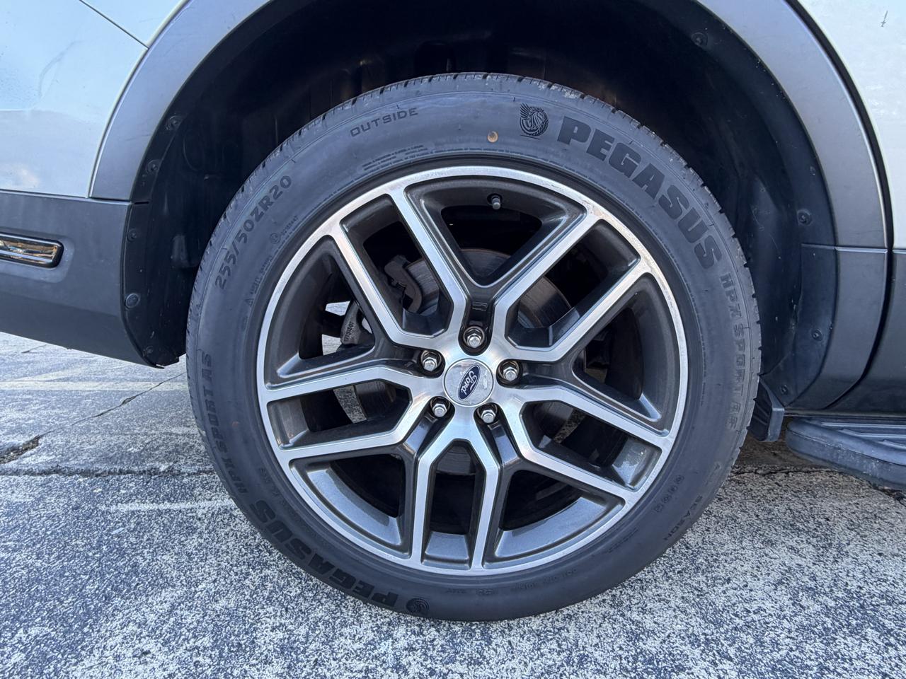Ford Explorer Sport 4WD 2018