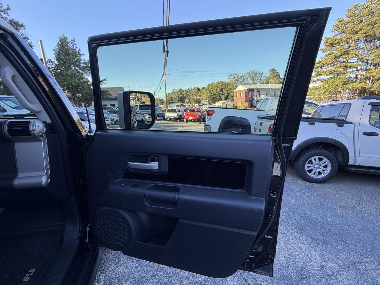 Toyota FJ Cruiser 4WD MT 2014