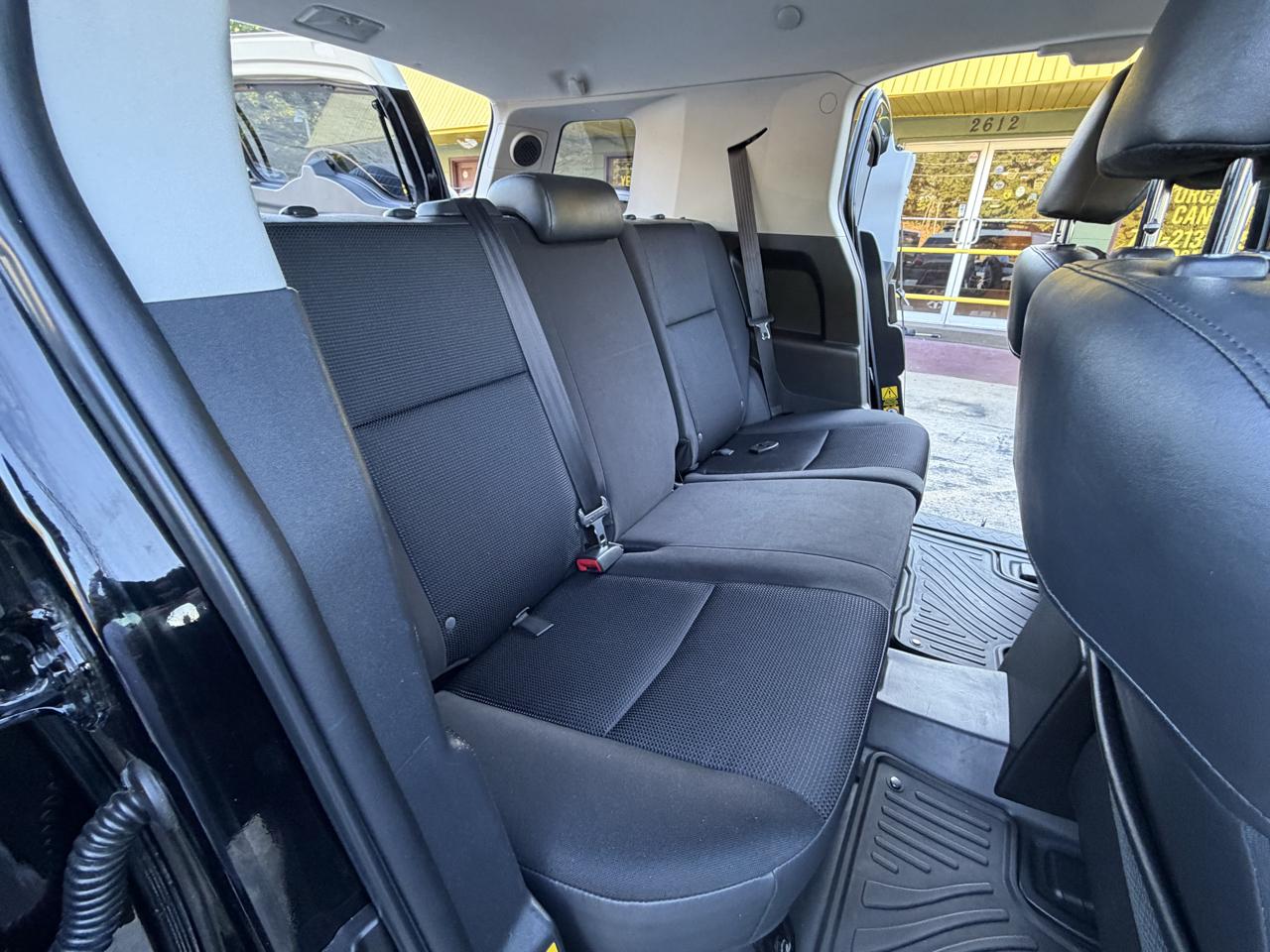 Toyota FJ Cruiser 4WD MT 2014