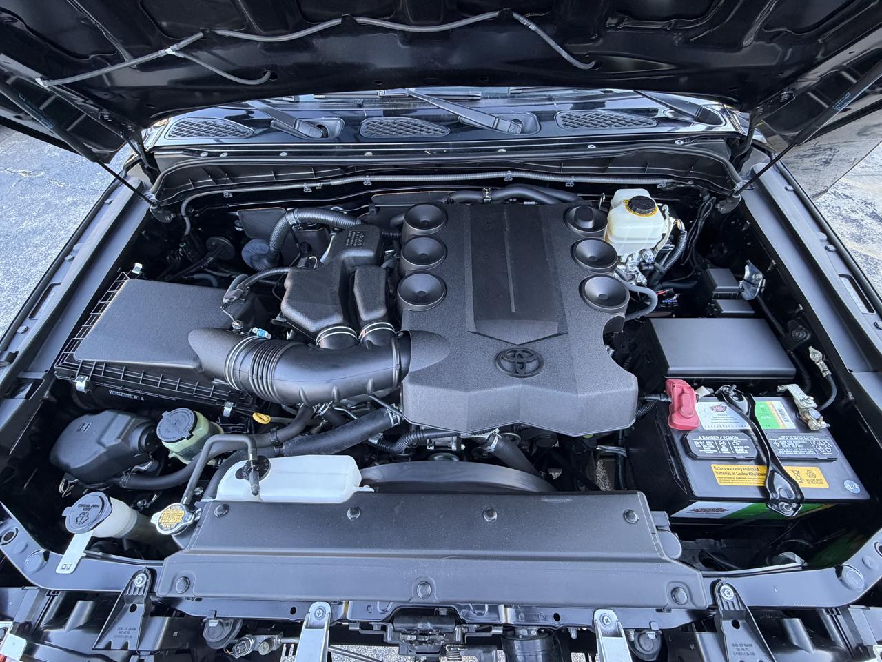 Toyota FJ Cruiser 4WD MT 2014
