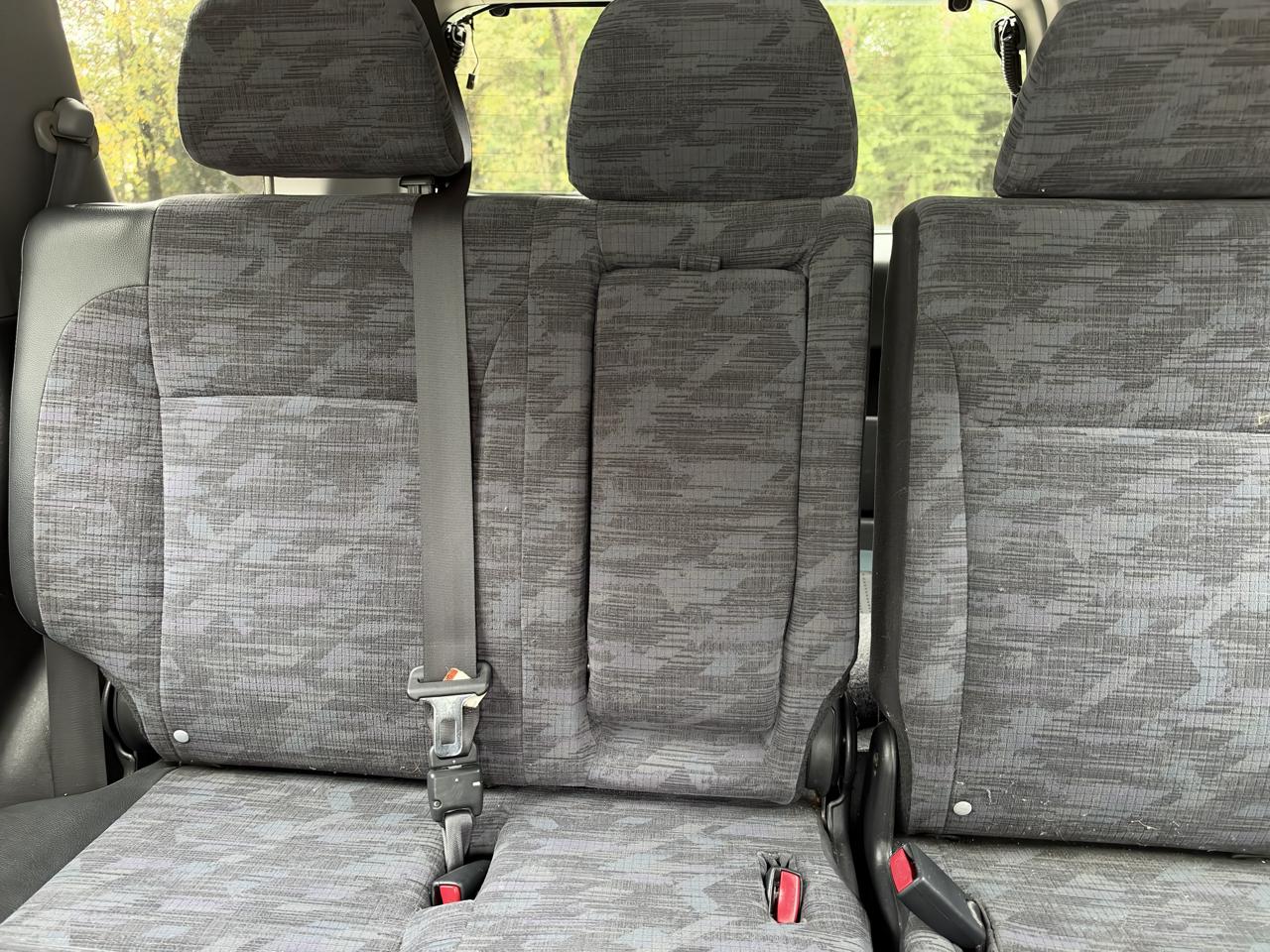 Honda CR-V LX 2WD 2003